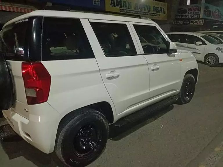 Four Vehicle Accessories You Have To Remain in Your Automobile