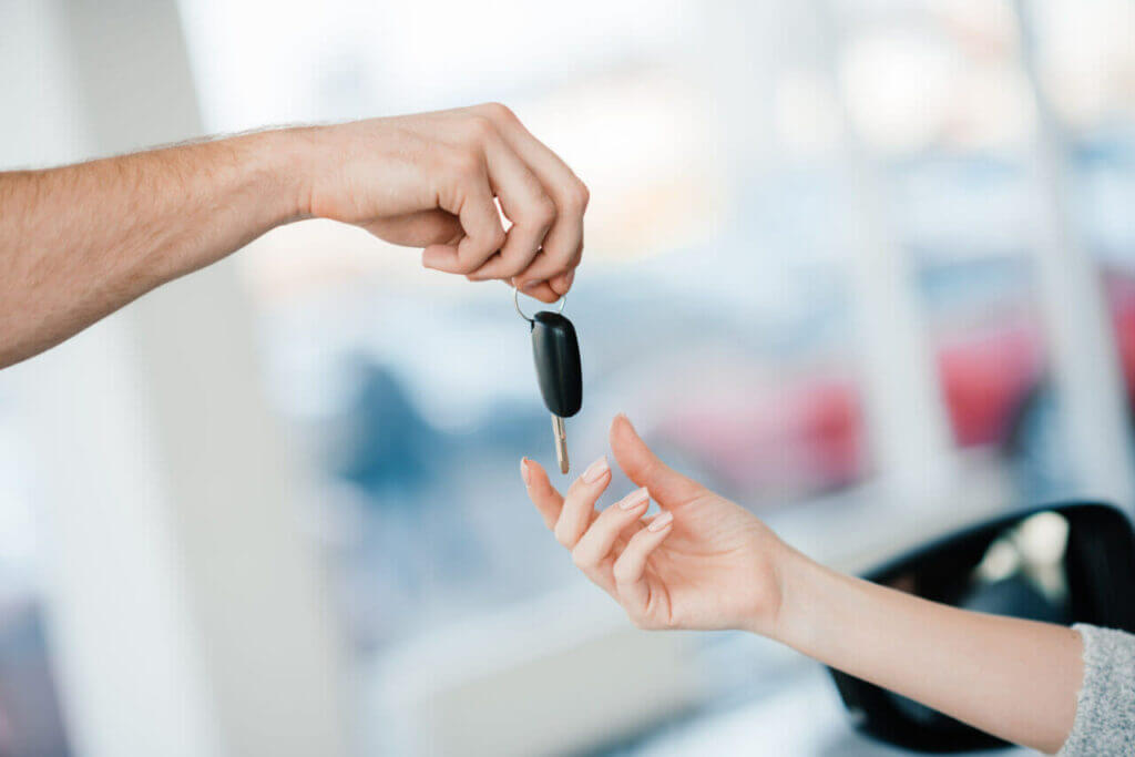 Auto Locksmith vs Dealership: Car Key Replacement & Emergency Car Solutions Compared